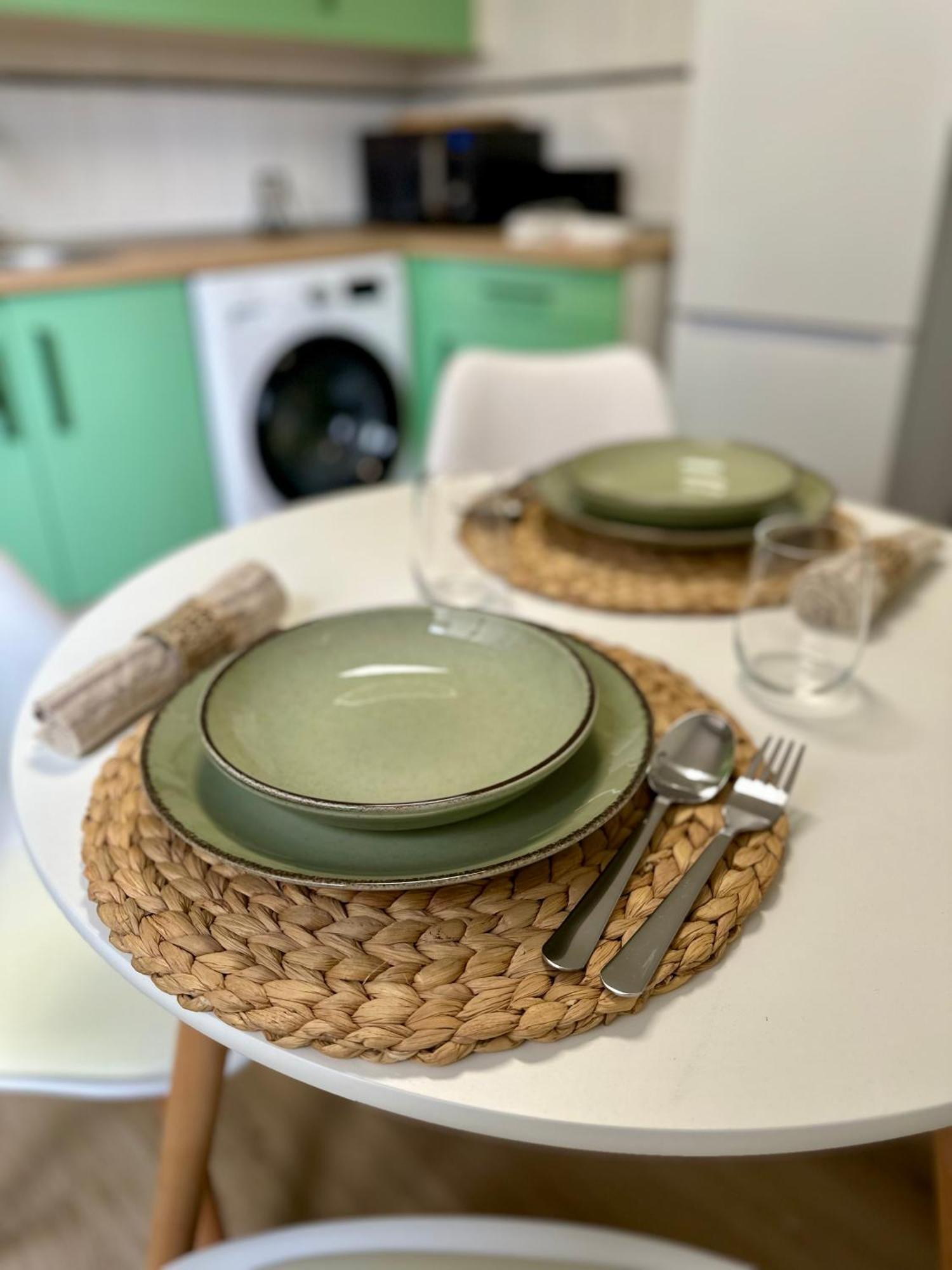 Ana, Centrico Y Tranquilo, Parking Incluido Apartamento